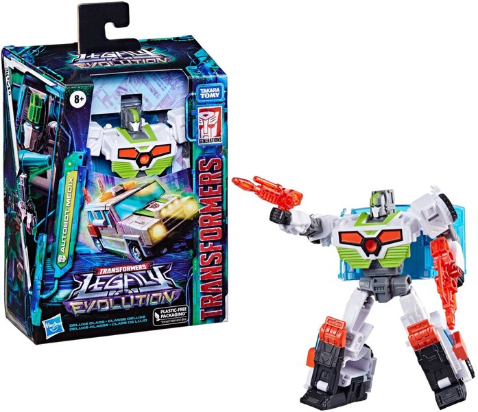 Image Of Autobot Medix Walgreens Exclusive For Transformers Legacy Evolution  (13 of 14)